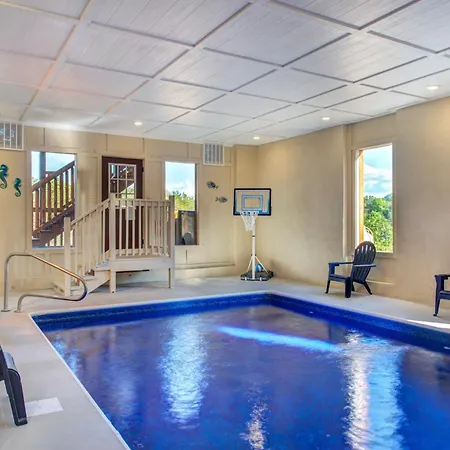 Serenity Mountain Pool Lodge By Eden Crest